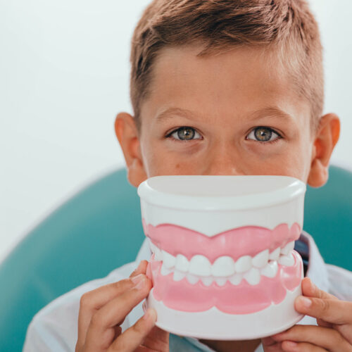 Pulpotomía en niños: qué es y cómo se realiza este tratamiento